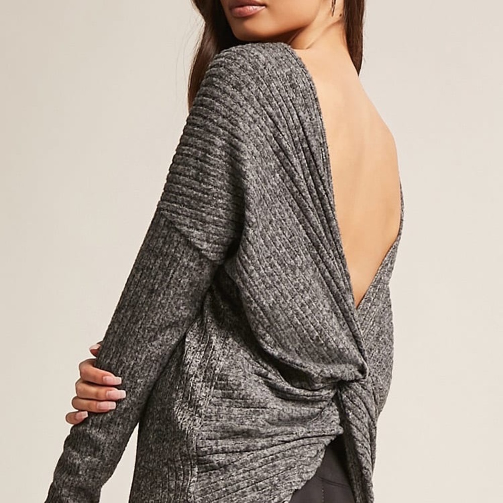 Ribbed Twist Back Top